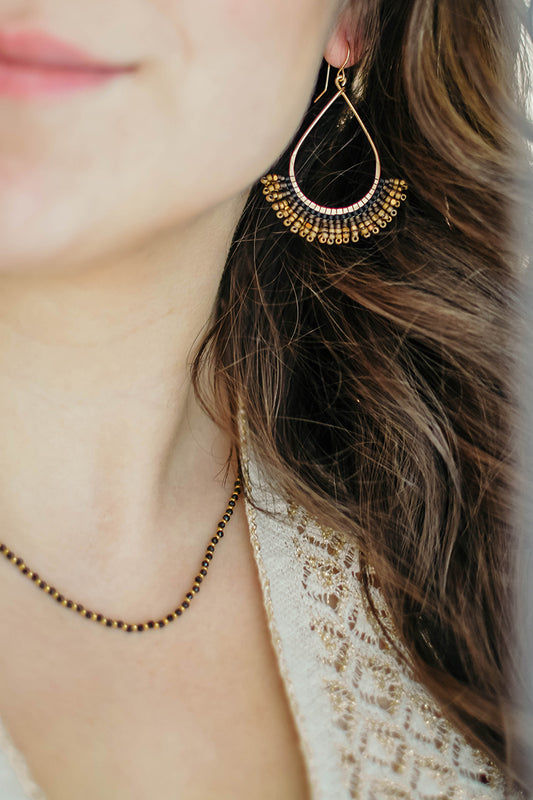 Dash Necklace Black Spinel