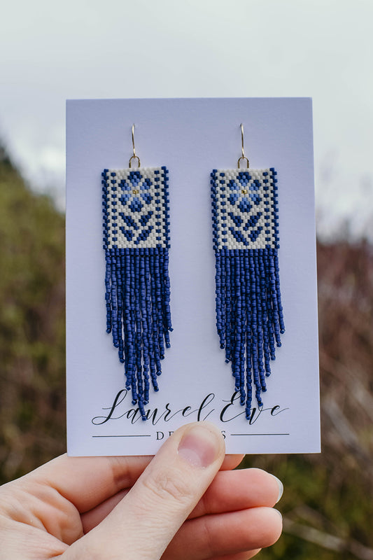 Daisy Folk Fringe Royal
