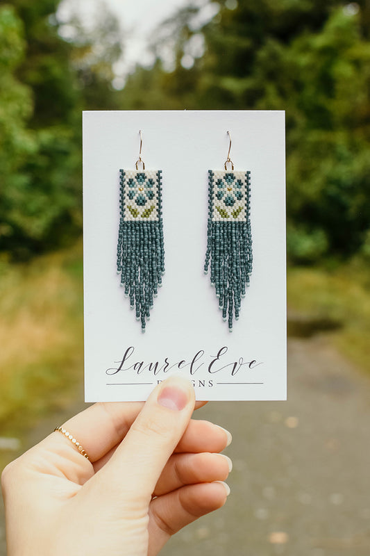 Daisy Folk Fringe Evergreen