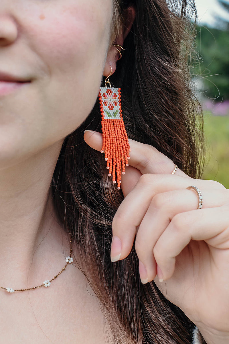 Daisy Folk Fringe Poppy