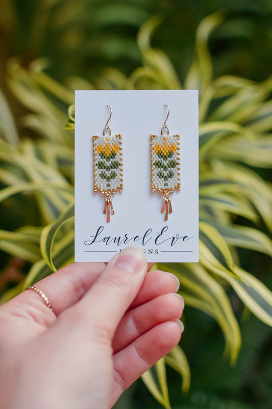 Folk Floral Pineapple